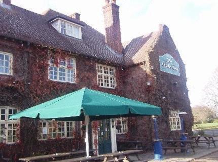 The Cranley Hotel Cranleigh Bagian luar foto
